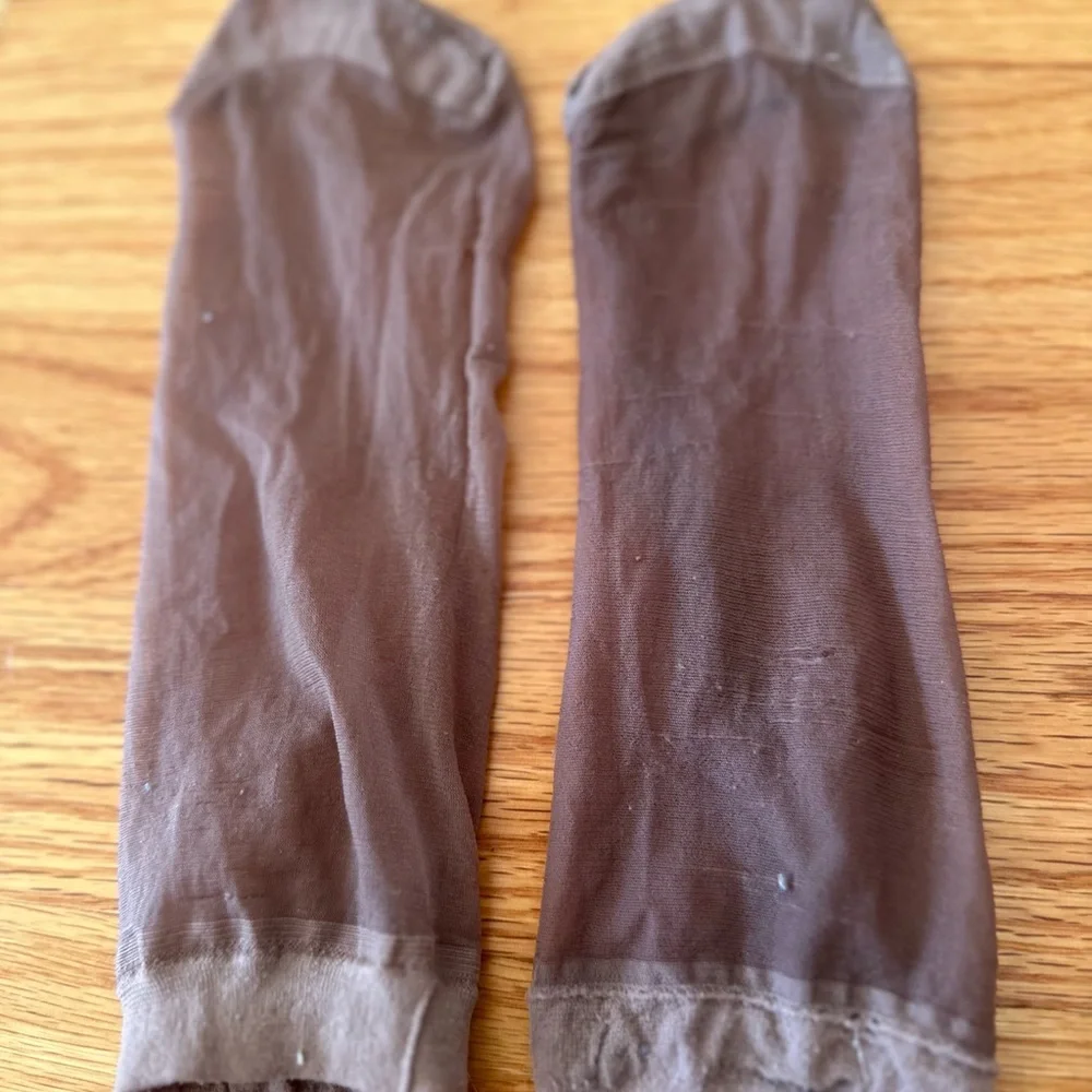 Calvin Klein shape tan good